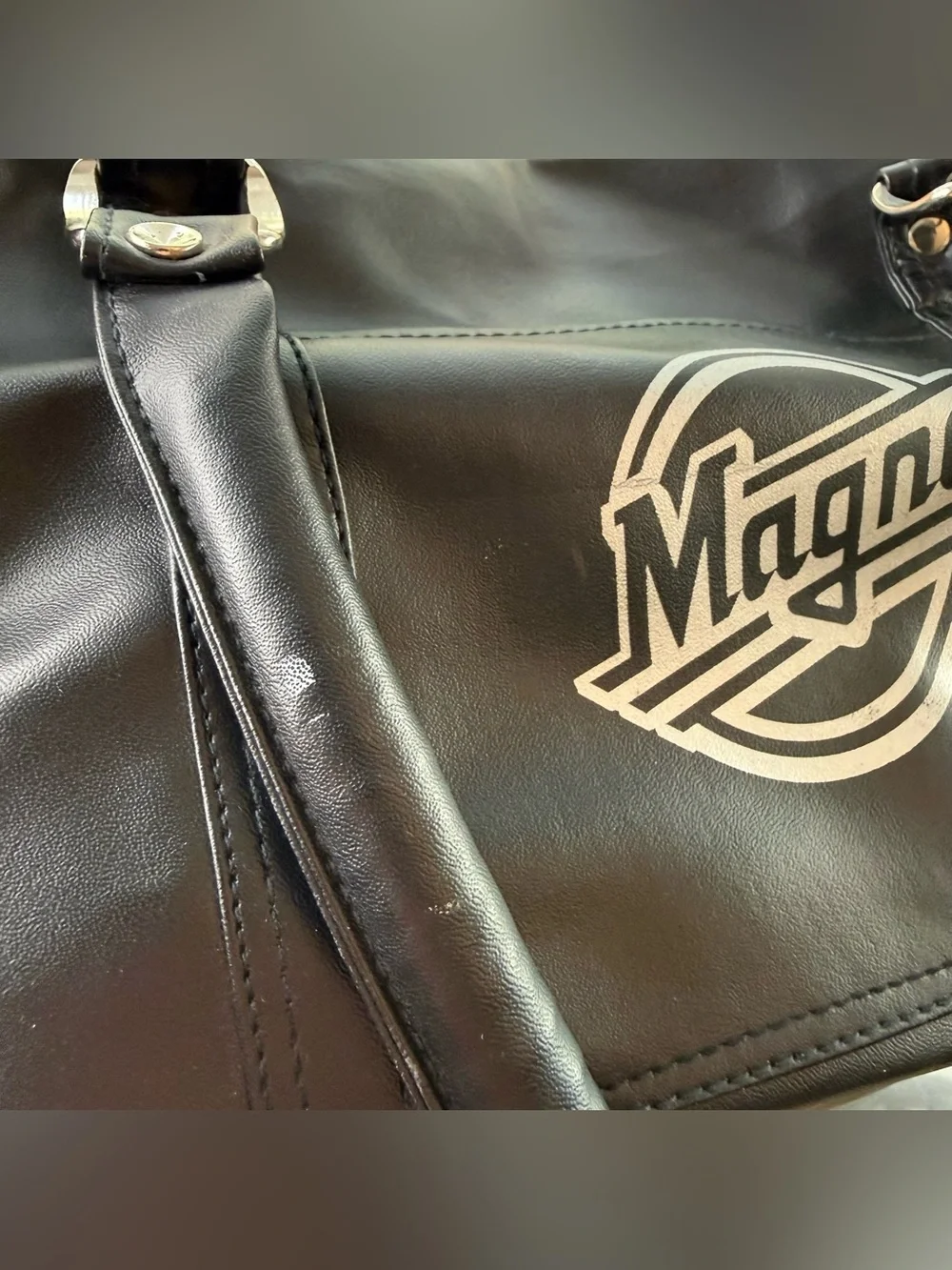 VTG 90s The Strokes Band Magna Cigarettes RJ Reynolds Tobacco Travel Duffel Bag